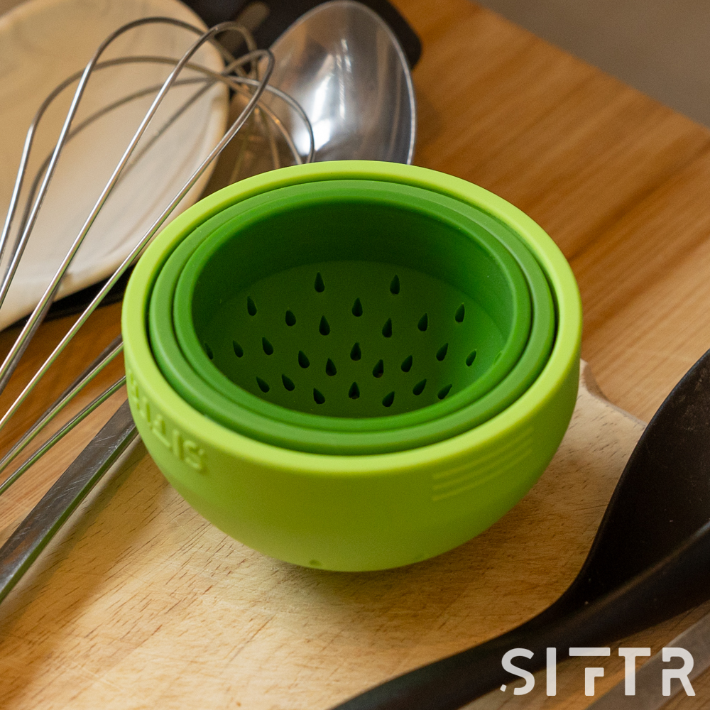 SIFTR® Micro Kitchen Colander